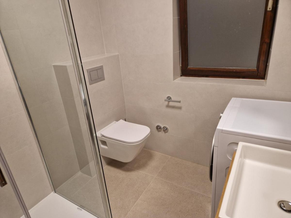Apartments Cerovic Малинска Екстериор снимка
