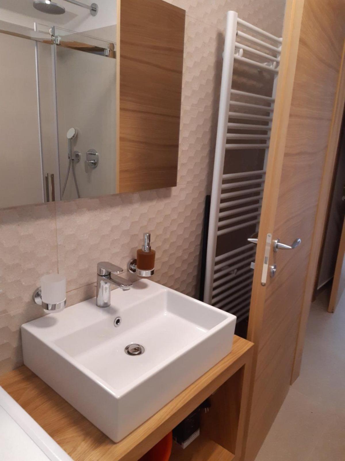 Apartments Cerovic Малинска Екстериор снимка