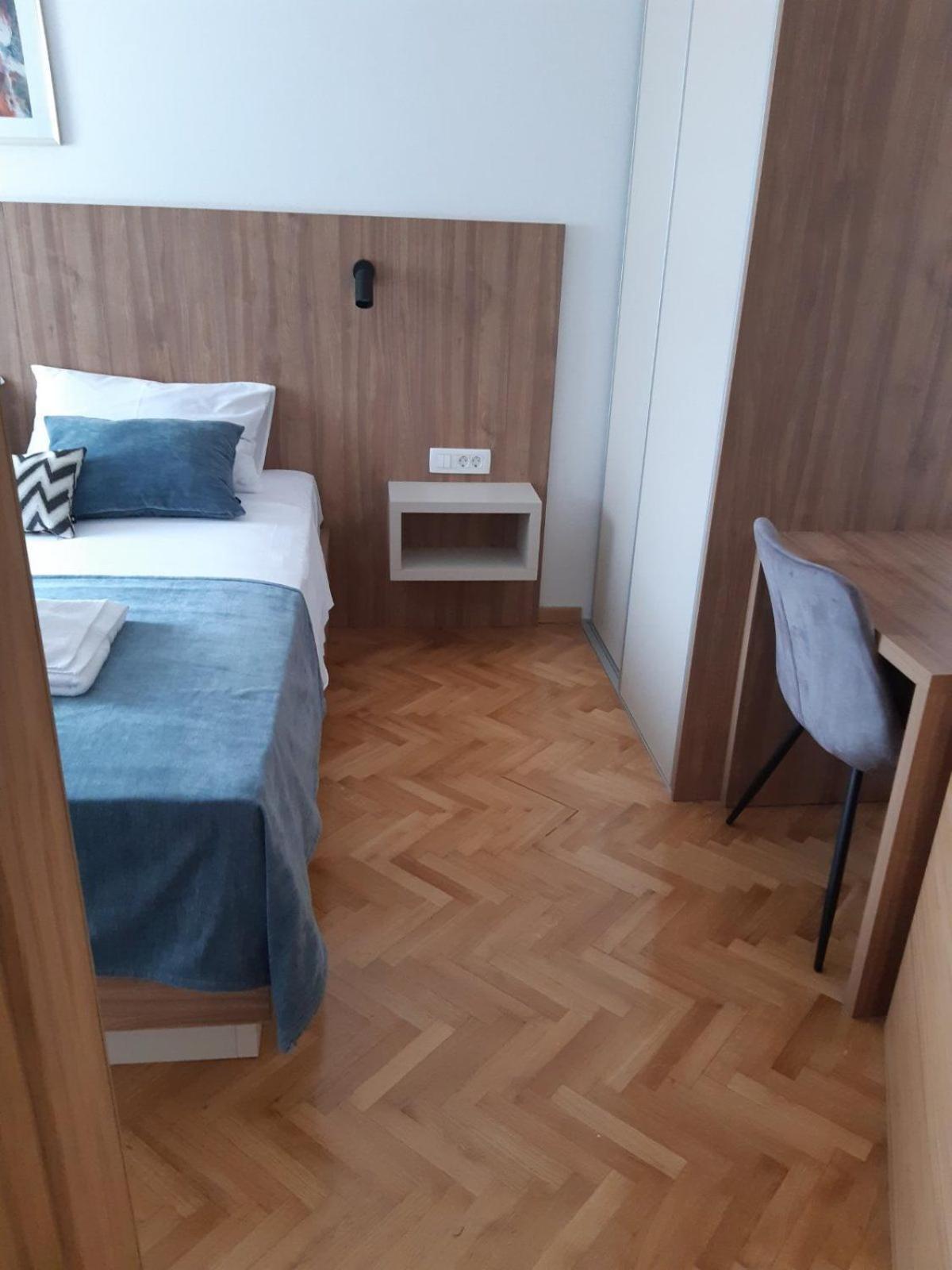 Apartments Cerovic Малинска Екстериор снимка